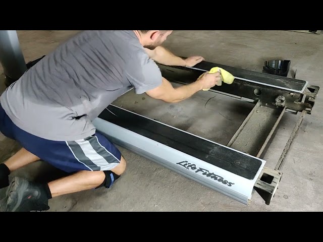 Replacing Tread and Flipping Deck Life Fitness 95T Treadmill