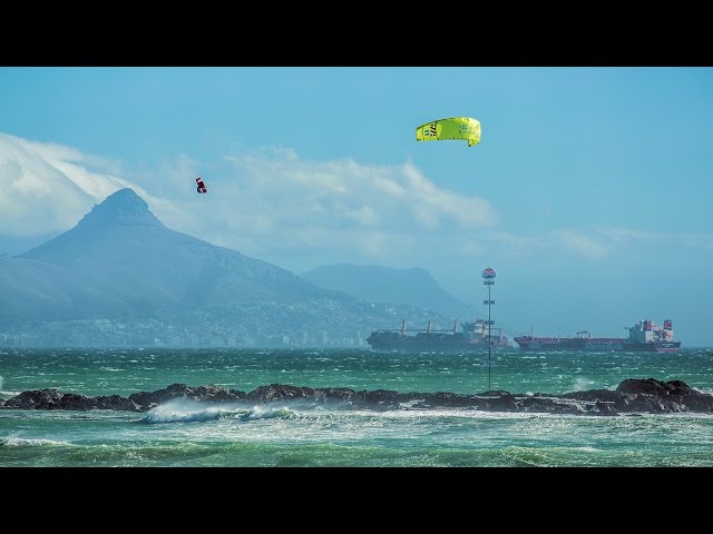 MOST EXTREME SPORT -Tricks and Crash Kitesurf - Awaiting Red Bull King Of The Air