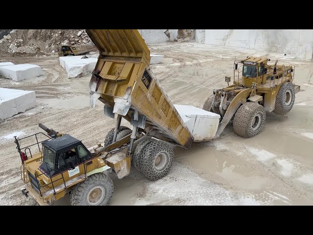 Caterpillar 992D & 992C Loading & Unloading Huge Marble Blocks - Birros Marble Quarries