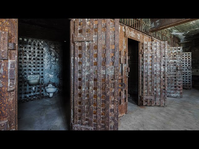 Inside the Twisted Old Clay County Abandoned Jail