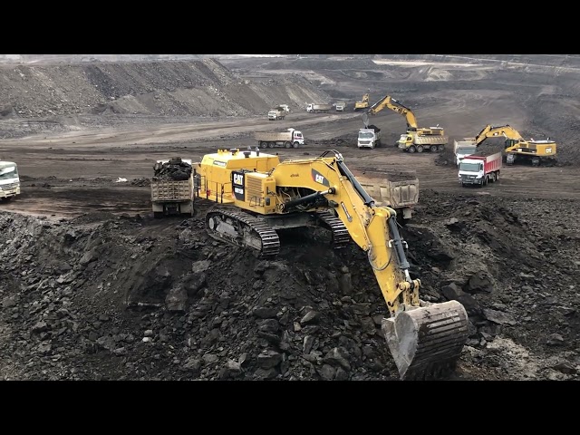 Four Caterpillar Excavators Working On Huge Coal Mining Area - Sotiriadis/Labrianidis Mining Works