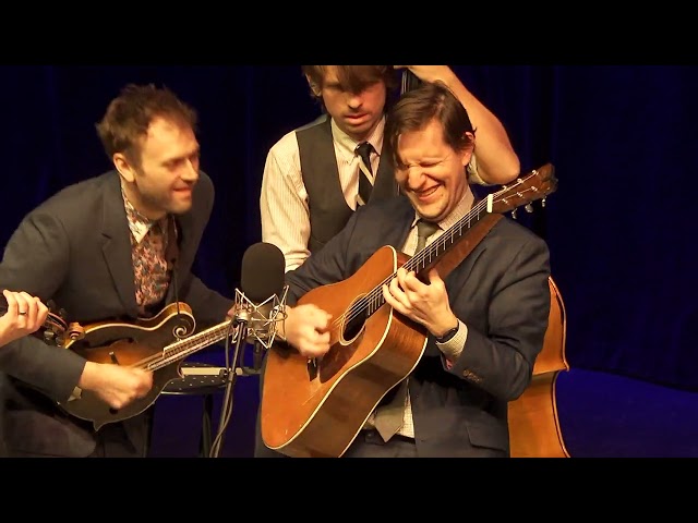 Punch Brothers rippin' encore "Watch-At Breakdown, Julep" 3/3/22 Boston, MA