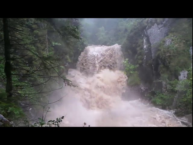 Wasserfälle Rottach-Egern/ Enterrottach bei Hochwasser