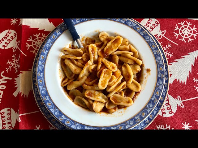 Pasta Grannies celebrate Christmas with an 8 shape pasta called corzetti