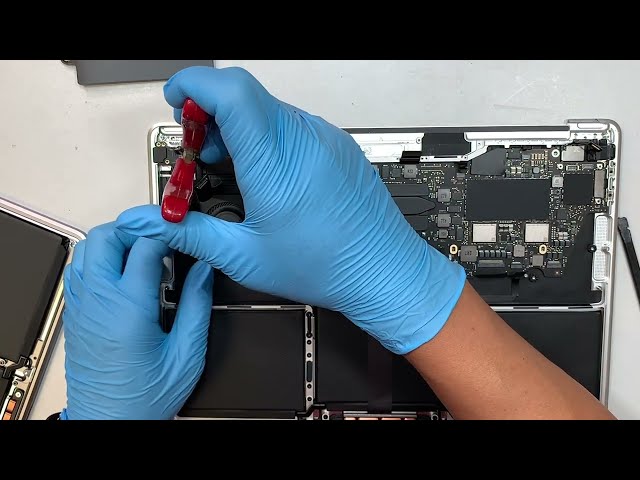 Macbook Pro A2289 Tear Down Disassemble Keyboard Battery Replacement