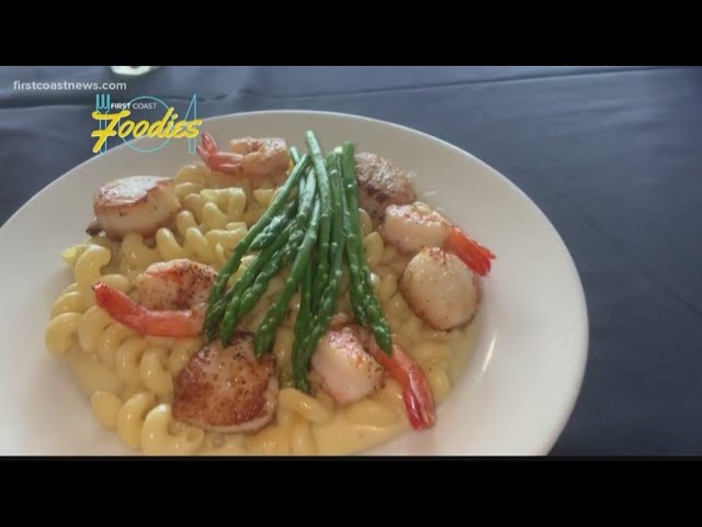 FIRST COAST FOODIES: Blue Fish Restaurant and Oyster Bar