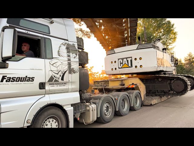 Loading And Transporting On Site The Caterpillar 375 Excavator - Fasoulas Heavy Transports - 4k