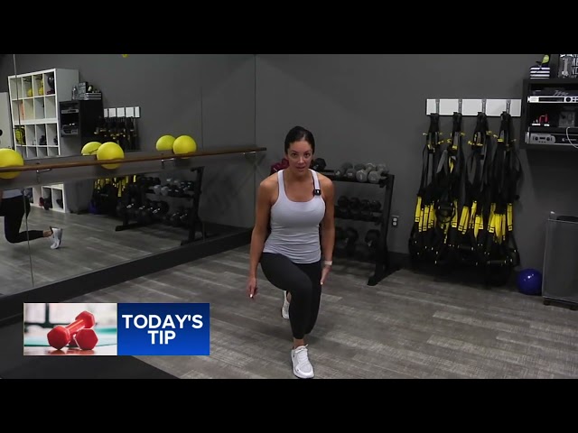 Fitness tip: Dual lunge