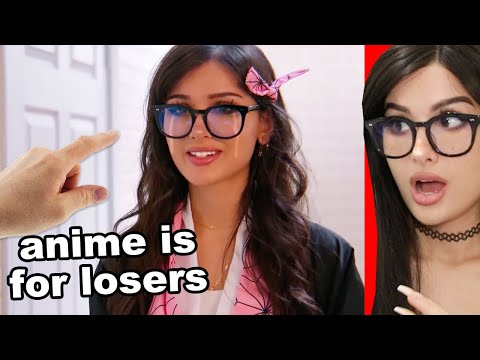 Girl Gets Bullied For Liking Anime
