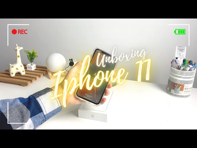 Unboxing iPhone 11 White in 2022 🕊 | Set up + Camera Test + Accessories