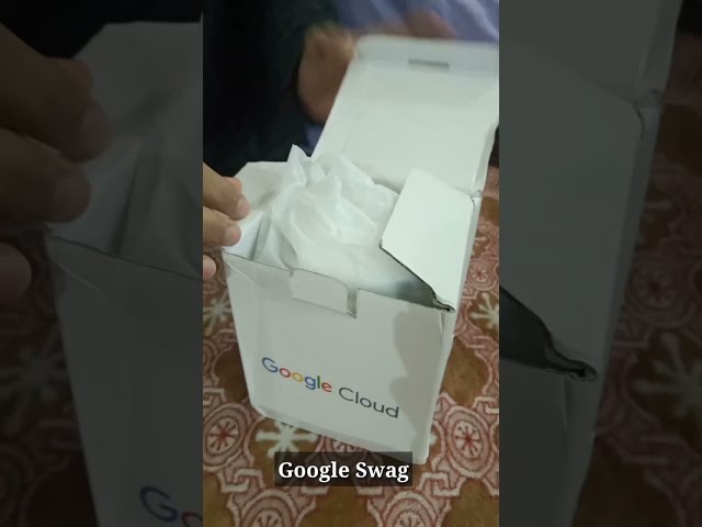 Unboxing Google Cloud Gift 🎁 #googlecloud #goodies