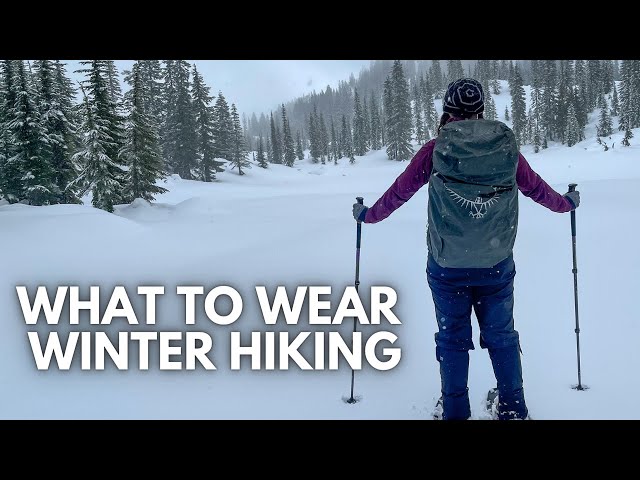 MY FAVORITE WINTER HIKING GEAR | What To Wear Winter Hiking + Snowshoeing