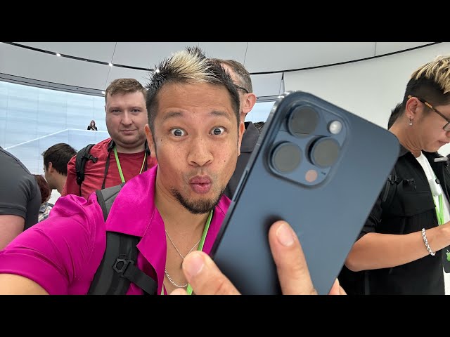 iPhone 15 Pro - First Look & Hands-On!
