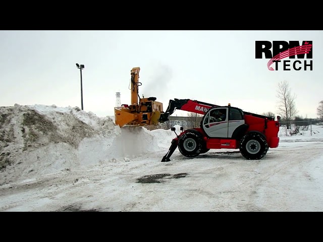 Telehandler snow removal operation with snow blower attachment | RPM Tech