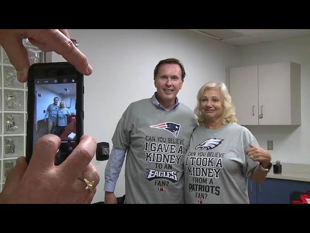 Eagles fan receives life-saving kidney donation from Patriots fan