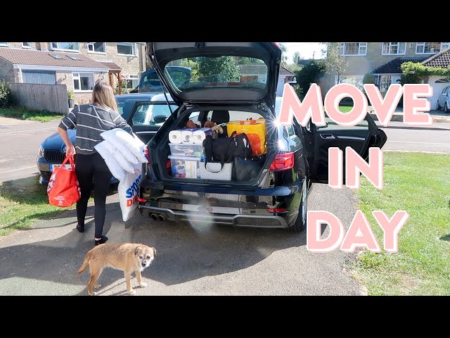 MOVING TO UNIVERSITY VLOG! Organising My Room, Freshers & Dealing With Homesickness