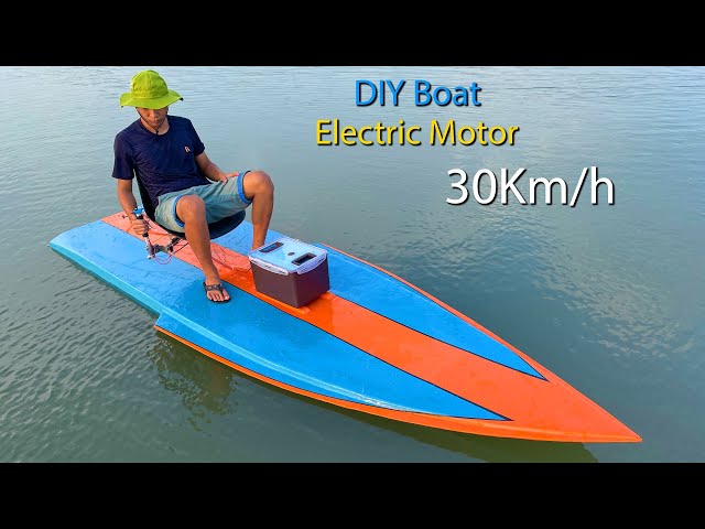 Making boats from foam using electric motors 30Km/h