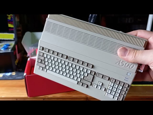 Amiga 500 Mini Rétrogames + AGS 2.5.1 Présentation & Test, Salut Les Rétros!