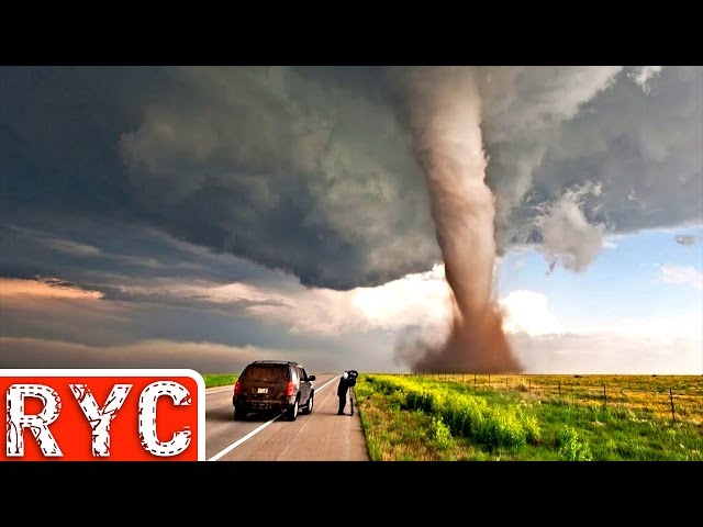 WORST NATURAL DISASTERS YOU WITNESSED! | Reading Your Comments
