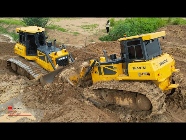 Incredible Big Bulldozer Stuck In Mud Heavy Recovery Powerfully Helping Safety By Shantui Dozer