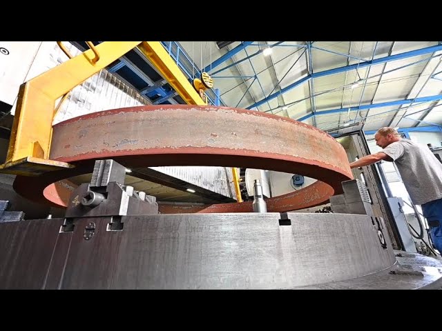 Manufacturing Process Of Vertical Turning Machine. Forging Machine & Circular Saw In Working