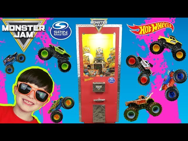 Monster Jam Monster Trucks Surprise Gumball Machine for Children with Hot Wheels and Spin Master