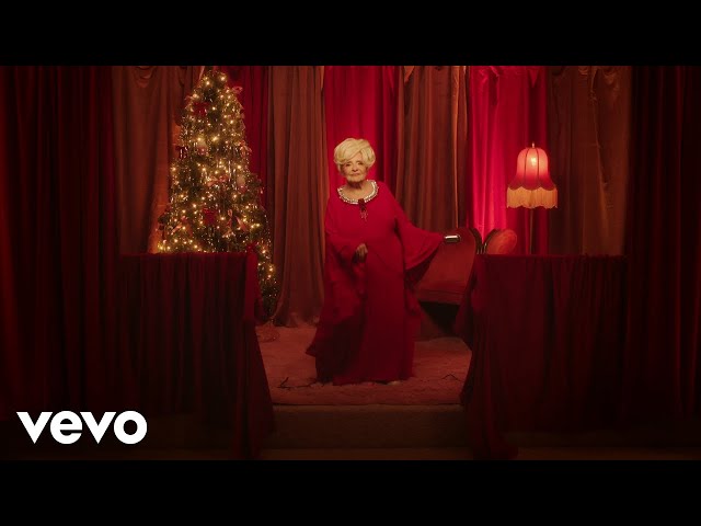 Brenda Lee - Rockin' Around The Christmas Tree (Official Music Video)