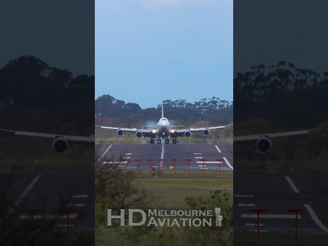 BOEING 747 Jumbo Jet HEAD-ON Landing at Melbourne Airport #shorts