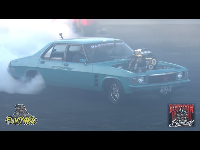 WLD GTS STRIPS A BELT AT BINDOON BURNOUTS