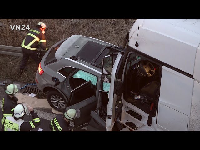 11.12.2021 - VN24 - Wrong-way driver crashes head-on into truck on A44 Germany