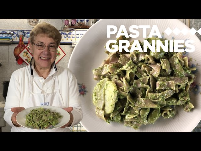 Enjoy basil pesto and fava beans served with chestnut pasta and potatoes! | Pasta Grannies
