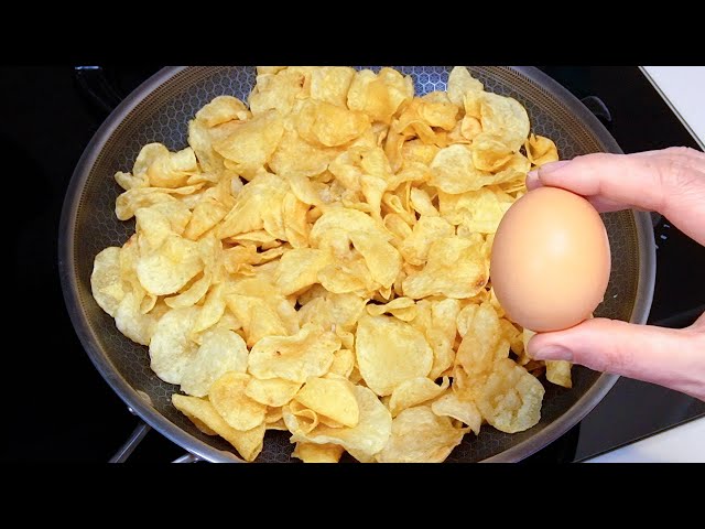 Only 3 ingredients! Just add eggs to the potato chips. It is so delicious! ASMR!