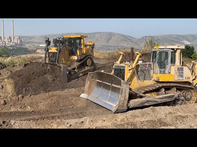 Amazing Team Of Caterpillar D9T And Komatsu D275AX Bulldozers Working Together On Huge Mining Site