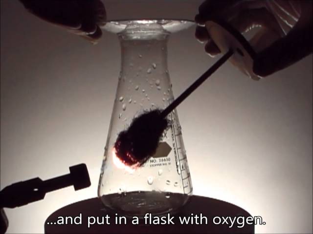 Chemistry experiment 35 - Iron burning in oxygen