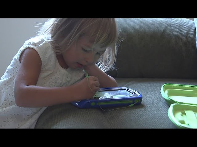 The impacts of screen time on kids: Cleveland Clinic doctor weighs in during Mom Squad talk