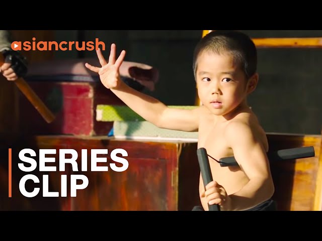 "Little Bruce Lee" nunchucks villains to save fellow toddlers | Oolang Courtyard Kung Fu School