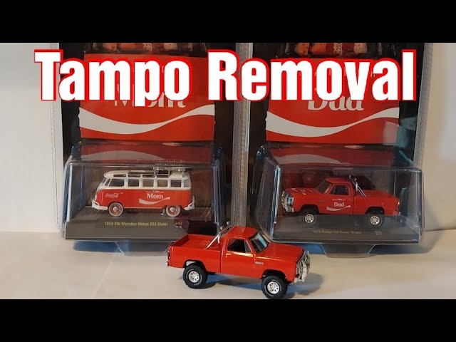 M2 Machines Coca-Cola 79 Dodge Power Wagon unboxing & tampo removal