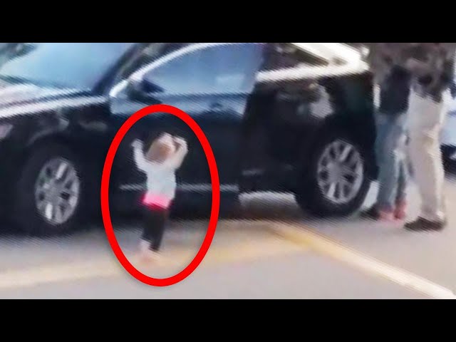 Toddler Puts Arms up as Dad Is Arrested