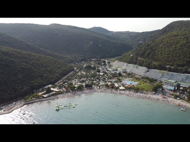 2021 Camping Oliva / Hotels Narcis, Hedera, Mimosa in Rabac, Istrien, Kroatien - 4k Drohnenaufnahmen