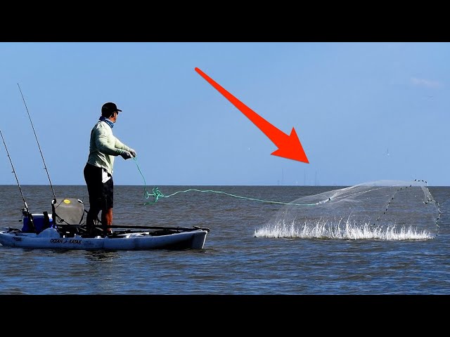 Throwing A Cast Net From A Kayak: Hunting For Bait vs. Waiting For Bait