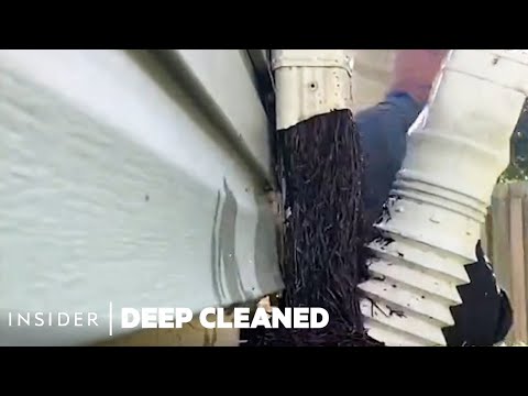 How Clogged Gutters Are Cleaned Before Winter | Deep Cleaned