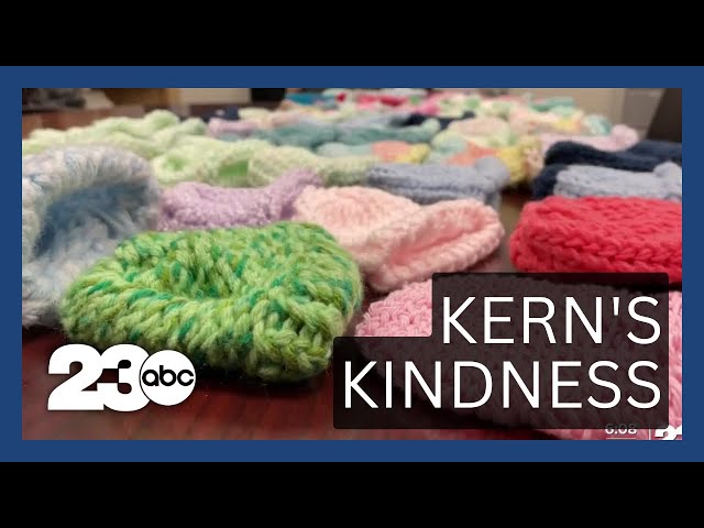 Bakersfield students knit beanies for NICU babies | KERN'S KINDNESS