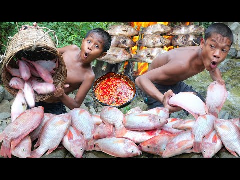 Primitive technology - Red fish catch & cooking eating delicious