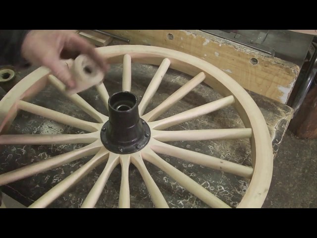 The 1907 Everybody's Car and the Wood Wheel Repairs | Engels Coach Shop
