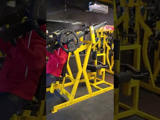 Entertainment short for my lovely fans Incline Chest Press,With SAVASCI001FITNESSMOTIVATION