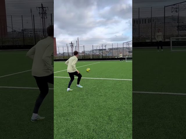 Two Touch Challenge. One or two? 👟⚽️🎯