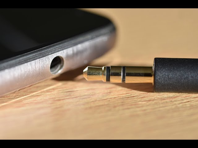 Best Bang For Your Dollar Smartphone With Headphone Jack