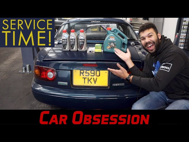 New Oil Time! | Carrying Out A Mazda MX-5 Service