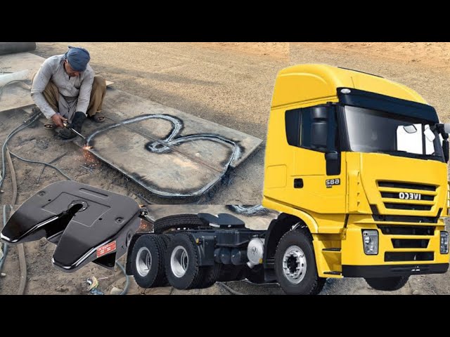 How Truck Fifth Wheel are Made || Manufacturing Semi Truck Trailer Fifth Wheel