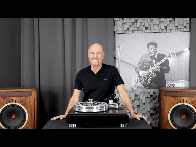 VPI Classic Signature HW Turntable Review w/ Upscale Audio's Kevin Deal